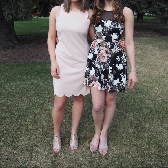 Floral party dress - Picture 3 of 6